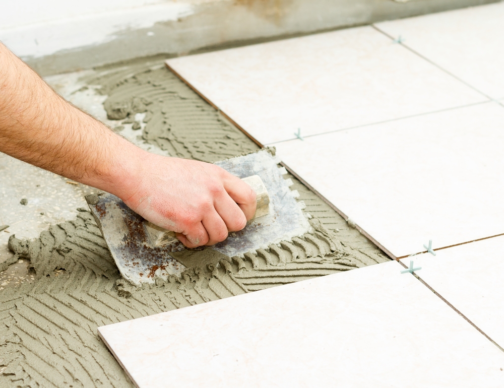 How to tile your bathroom floor